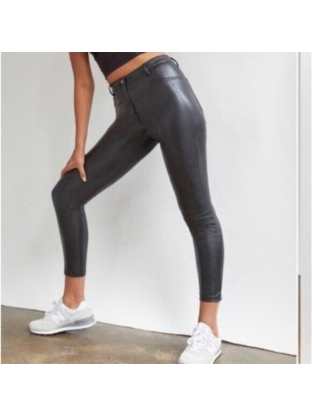 Wilfred Free Women's Black Super High Waist Vegan Leather Legging Pants Size 4